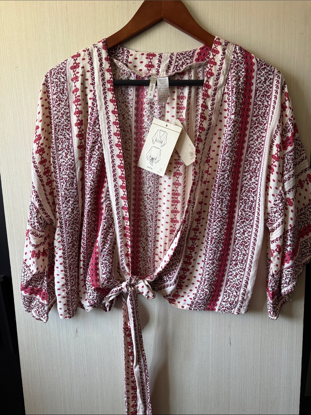 Japan Cream and Burgundy Floral Stripe Cardigan